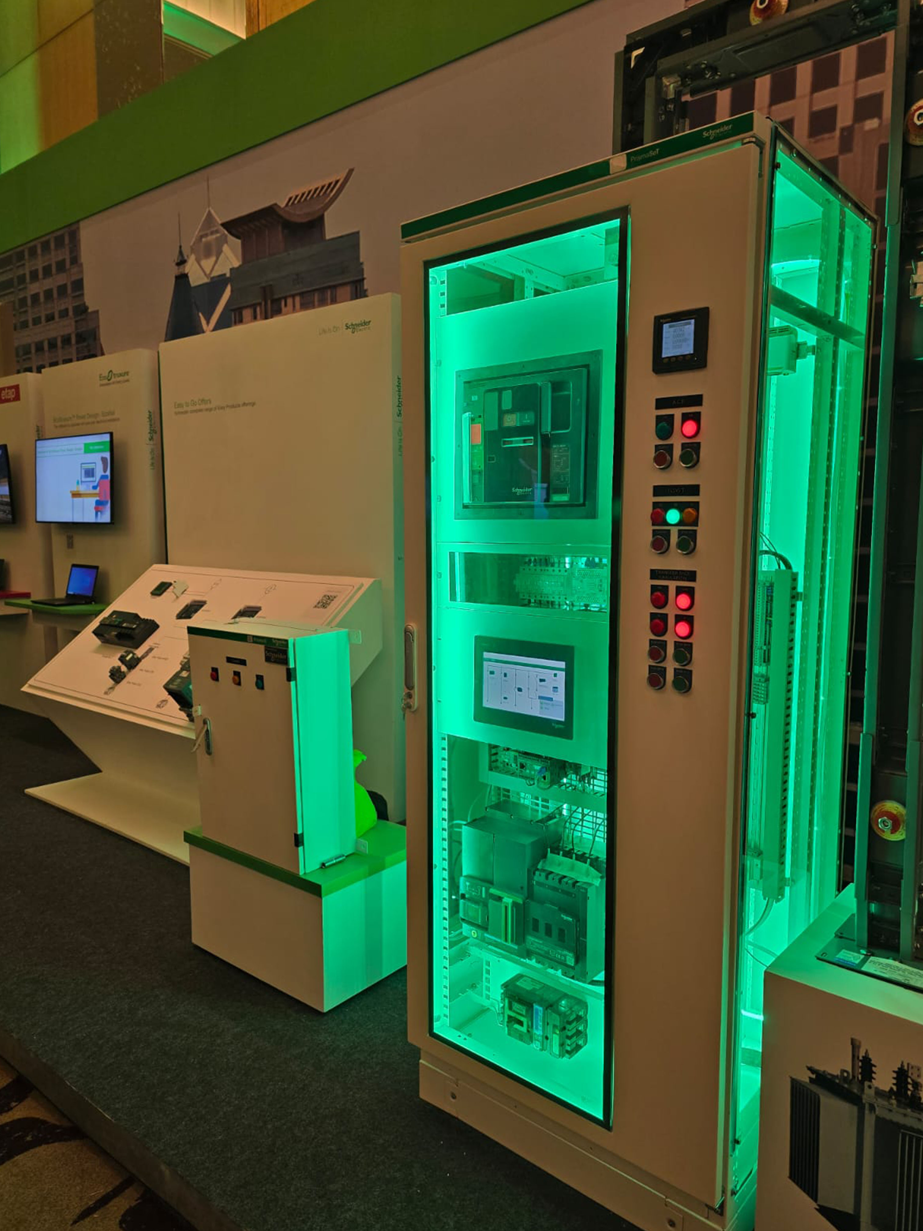 MCC Panel